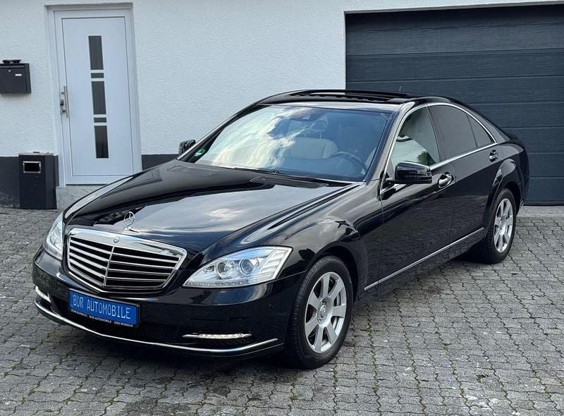 Schwarz Gebraucht 2012 Mercedes S350 Limousine | 22.770 € (Fairer Preis) - Bild 1/4