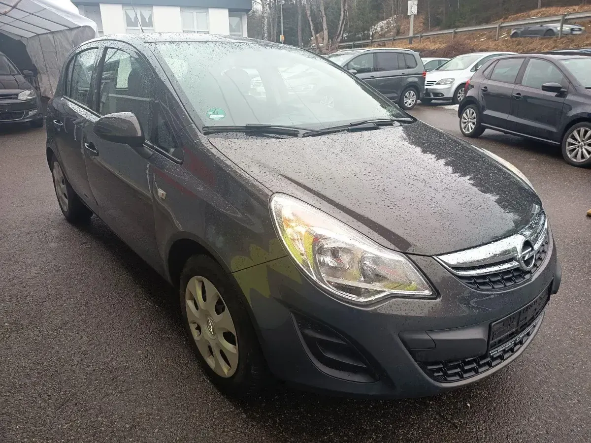 Gebraucht Opel Corsa 75 PS (55 kW) 2013 Grau Limousine