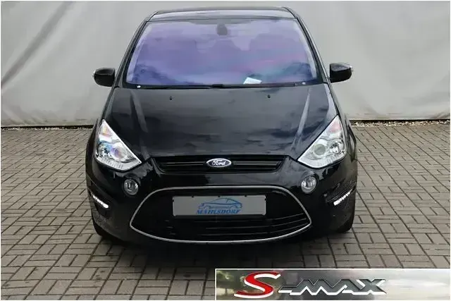 Gebraucht Ford S-MAX Titanium 160 PS (117 kW) 2013 Pantherschwarz Van / Kleinbus