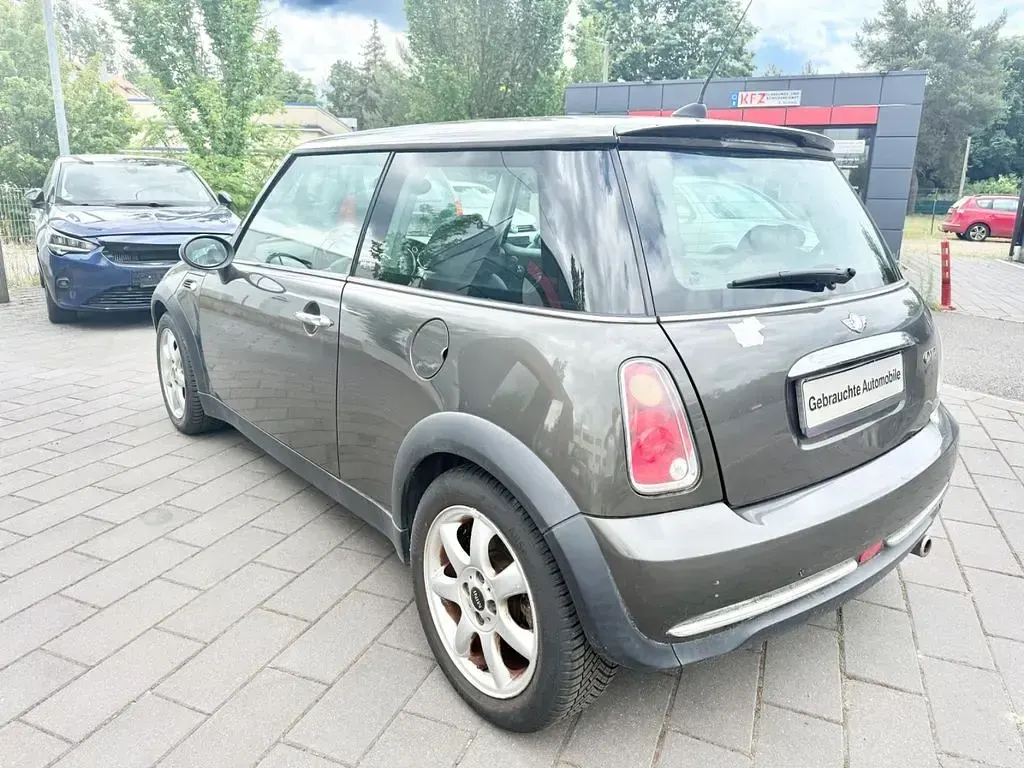 Gebraucht Mini ONE 90 PS (66 kW) 2006 Grau Kleinwagen
