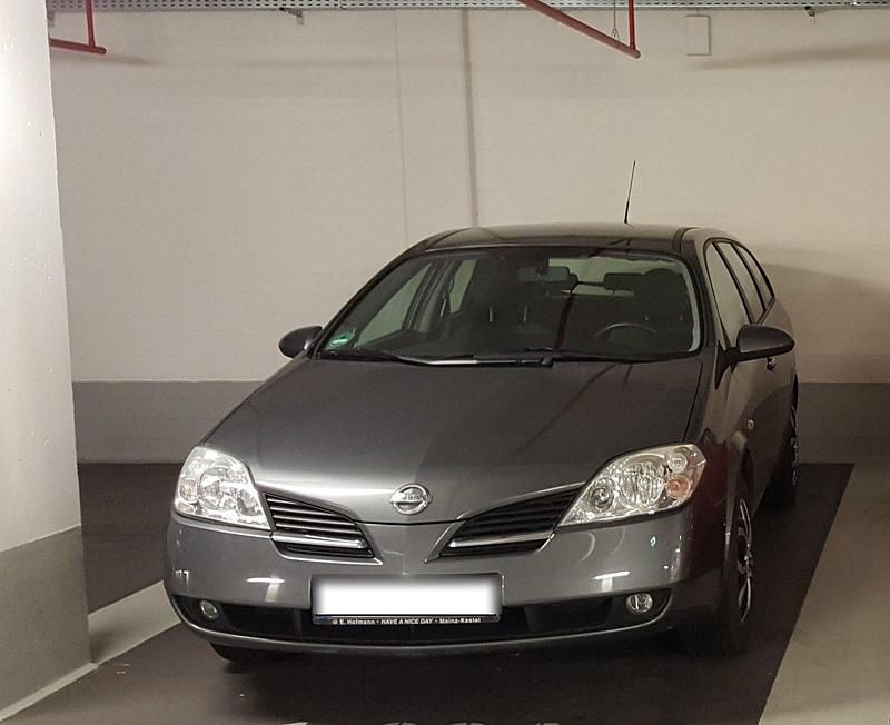 Grau Gebraucht 2004 Nissan Primera Kombi | 3.950 € (Teuer) - Bild 1/3