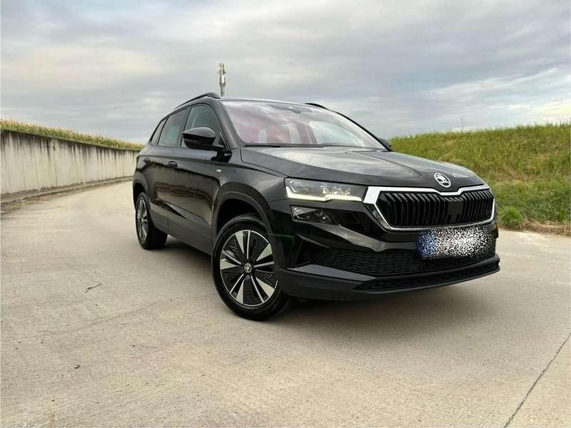 Gebraucht Skoda Karoq Tour 116 PS (85 kW) 2022 Schwarz SUV