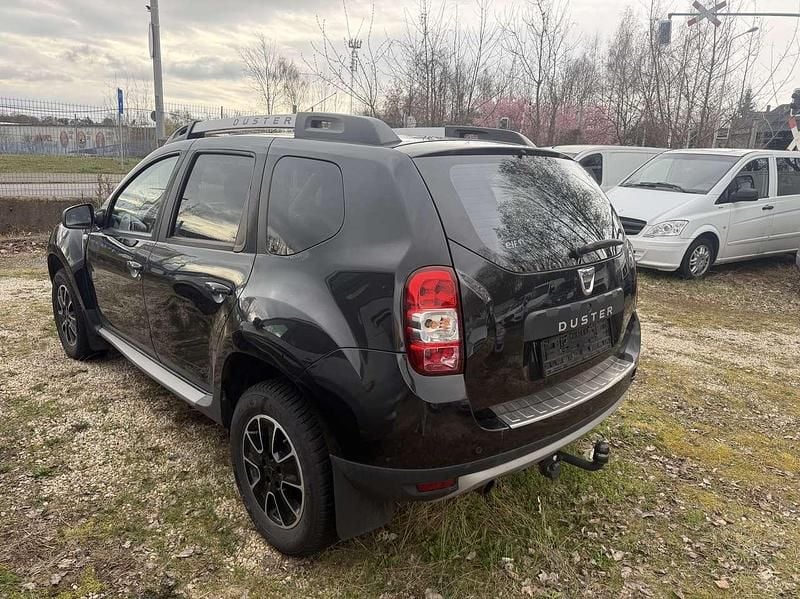 Second-hand Dacia Duster Lauréate 125 CP (91 kW) 2017 Gri SUV