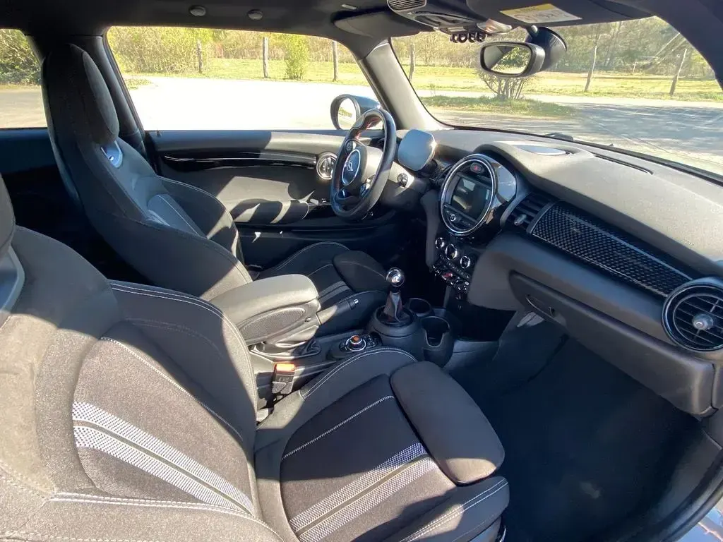 Gebraucht Mini John Cooper Works 192 PS (141 kW) 2020 Grau Kleinwagen