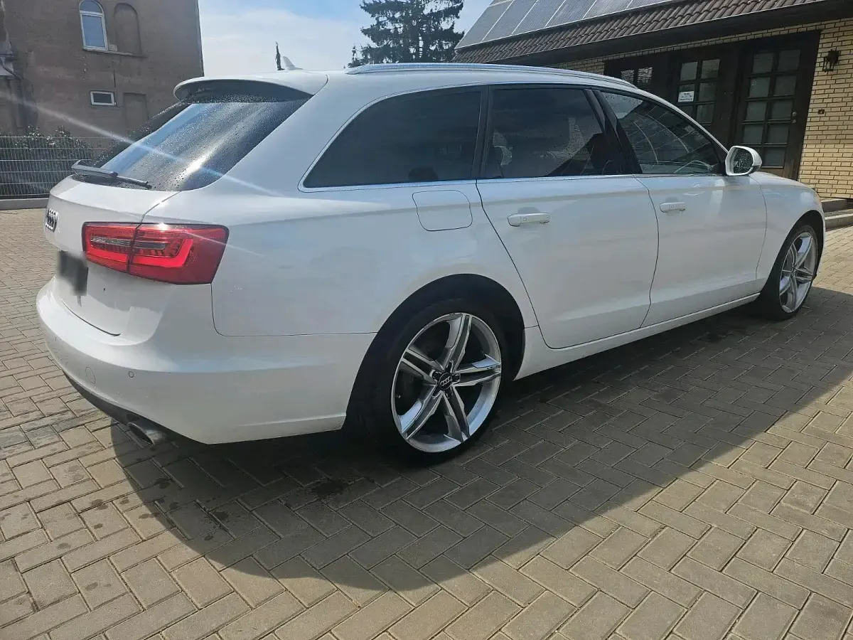 Gebraucht Audi A6 204 PS (150 kW) 2012 Weiß Kombi