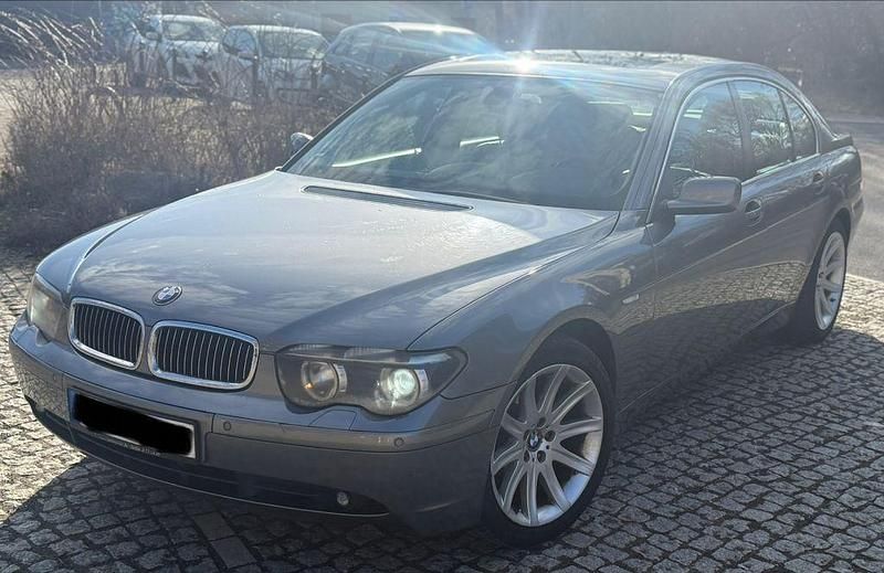Gebraucht BMW 735 273 PS (200 kW) 2004 Grau Limousine