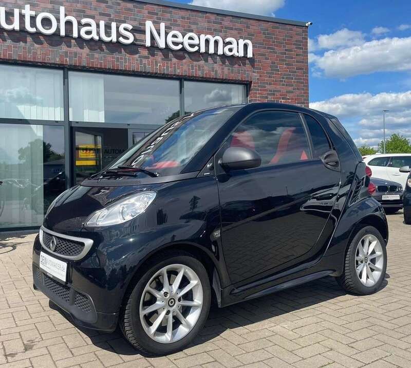 Schwarz Gebraucht 2012 Smart ForTwo Coupé Coupé | 5.900 € (Etwas zu teuer) - Bild 1/4
