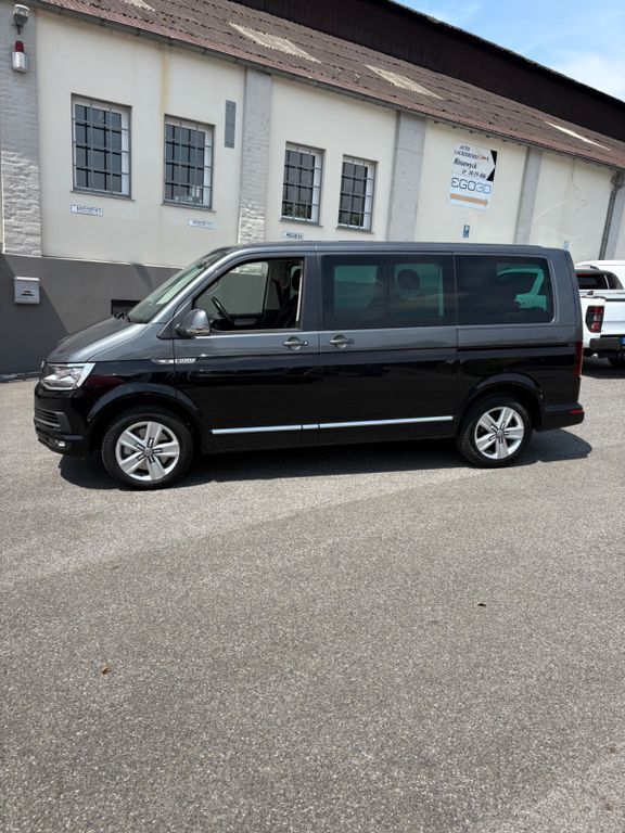 Schwarz Gebraucht 2018 VW T6 Van | 48.500 € (Teuer) - Bild 1/4