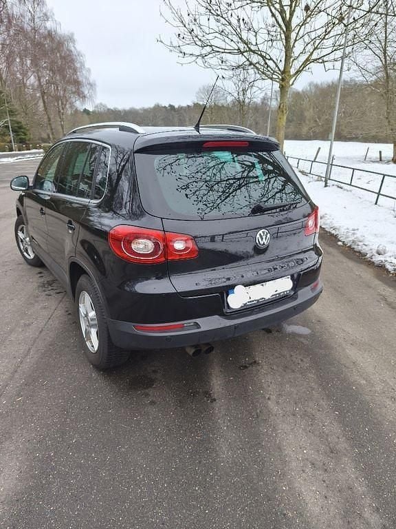 Gebraucht VW Tiguan Sport 170 PS (125 kW) 2011 Schwarz SUV