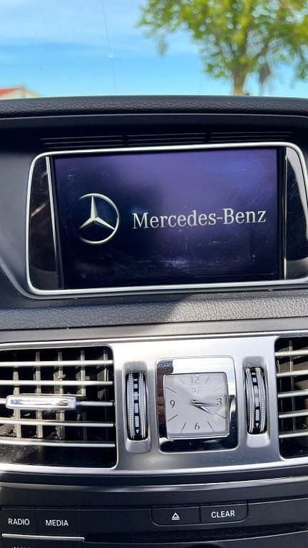 Gebraucht Mercedes E220 AMG line 170 PS (125 kW) 2017 Blau Cabrio