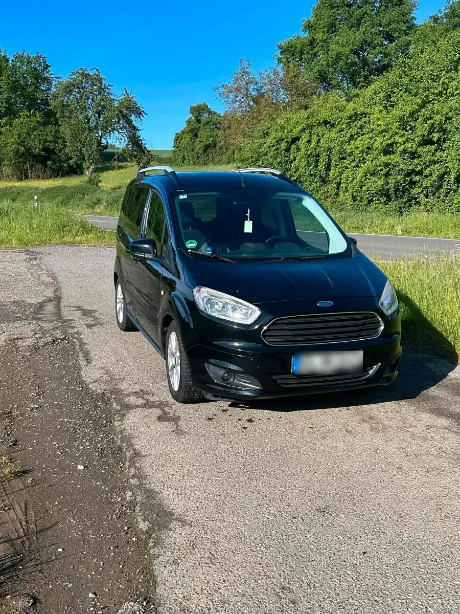 Gebraucht Ford Tourneo 101 PS (74 kW) 2015 Schwarz Kombi