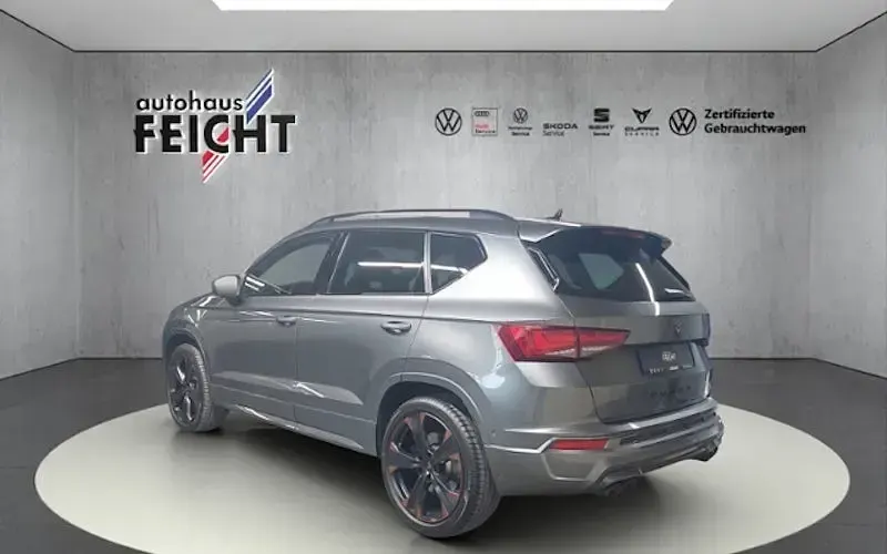 Usata Cupra Ateca 300 CV (220 kW) 2023 Grigio SUV