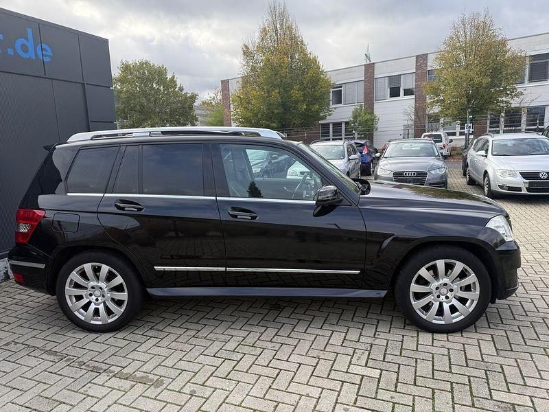 Gebraucht Mercedes GLK320 224 PS (164 kW) 2009 Schwarz SUV