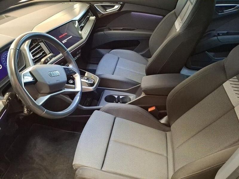 Gebraucht Audi Q4 e-tron Ambiente 150 kW (204 PS) 2024 Taifungrau metallic SUV