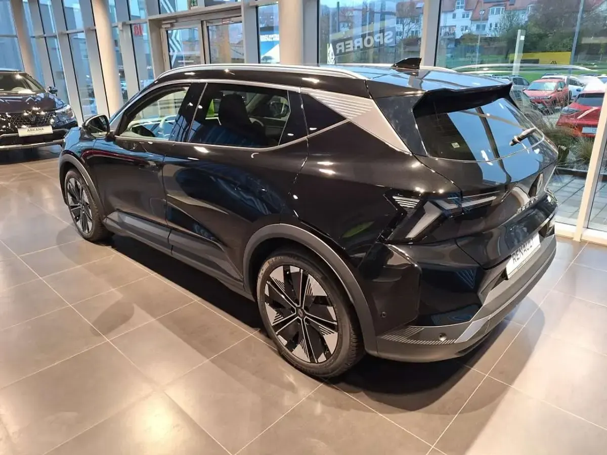 Gebraucht Renault Scenic E-Tech Techno 160 kW (218 PS) 2025 Blackpearlschwarz metallic SUV