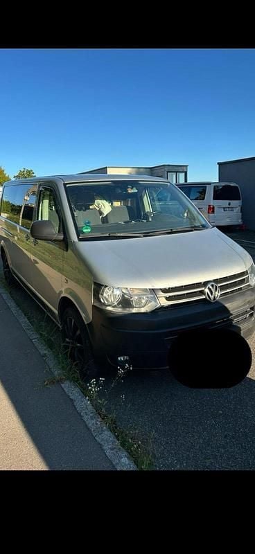 Gebraucht VW T5 140 PS (102 kW) 2015 Silber Van