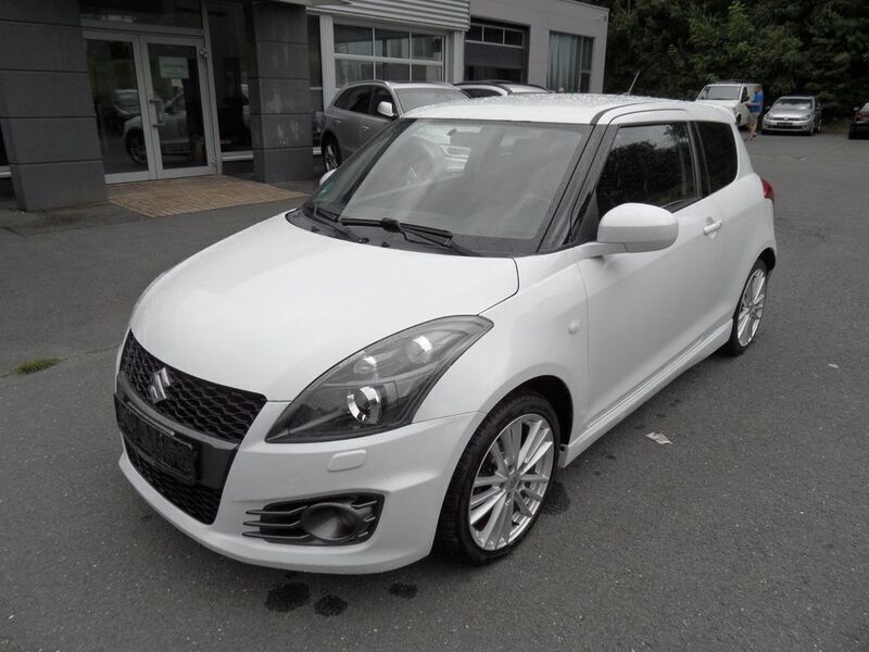 Weiß Gebraucht 2014 Suzuki Swift Sport Coupé | 5.000 € (Fairer Preis) - Bild 1/4