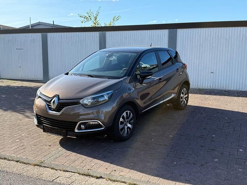 Braun Gebraucht 2016 Renault Captur SUV | 11.500 € (Guter Preis) - Bild 1/4