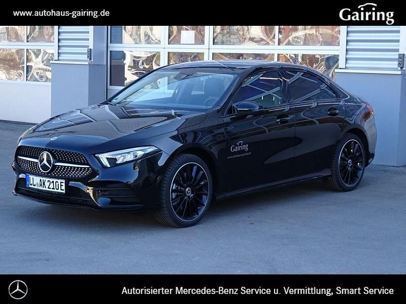 Gebraucht Mercedes A250 AMG 218 PS (160 kW) 2022 Schwarz Limousine