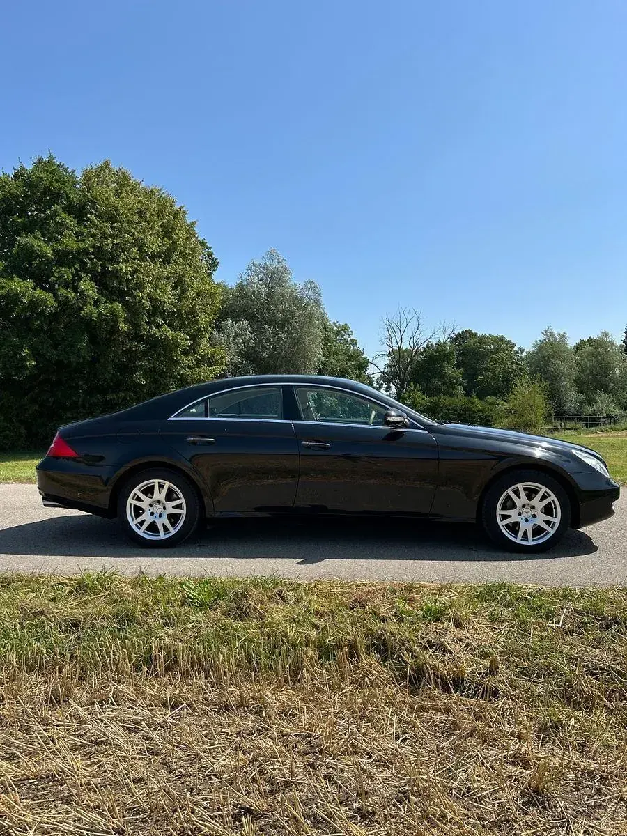 Gebraucht Mercedes CLS320 224 PS (164 kW) 2007 Schwarz Coupé
