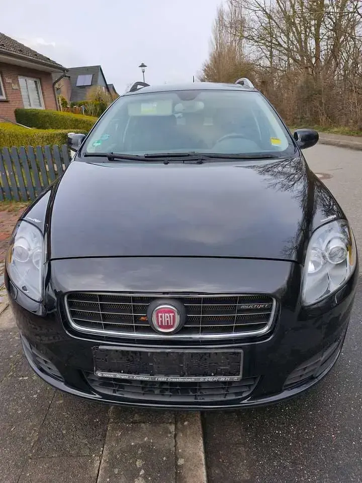 Gebraucht Fiat Croma Dynamic 150 PS (110 kW) 2010 Schwarz Kombi