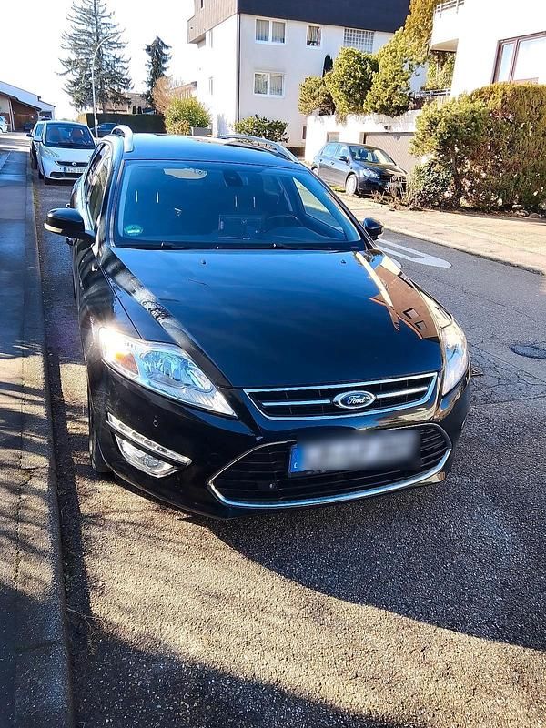 Gebraucht Ford Mondeo Titanium 203 PS (149 kW) 2011 Schwarz Kombi