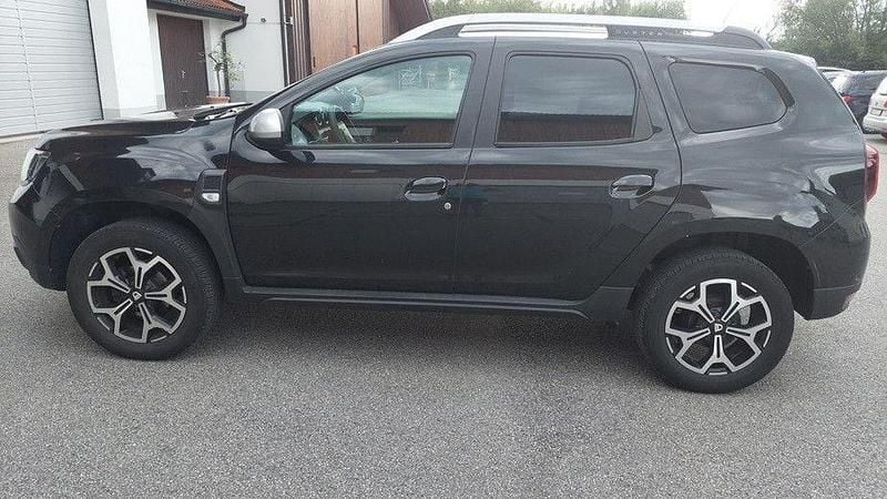 Schwarz Gebraucht 2018 Dacia Duster Prestige SUV | 12.600 € (Fairer Preis) - Bild 1/4