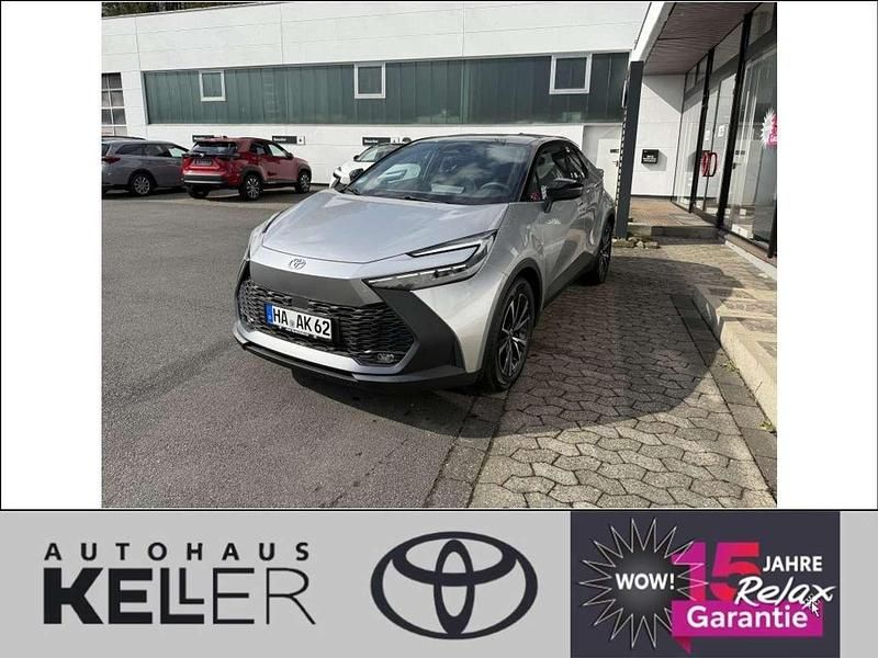 Silber Neu 2025 Toyota C-HR SUV | 36.990 € (Etwas zu teuer) - Bild 1/4
