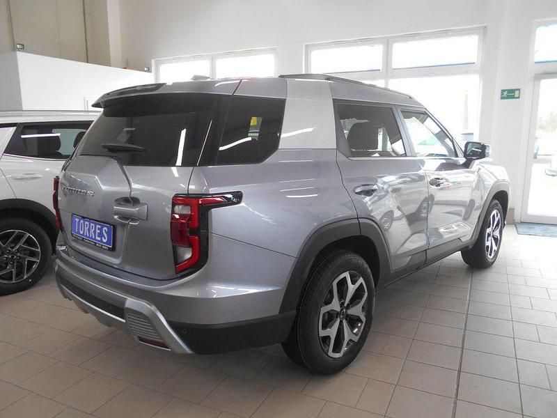 Neu KGM Torres 163 PS (119 kW) 2025 Grau SUV