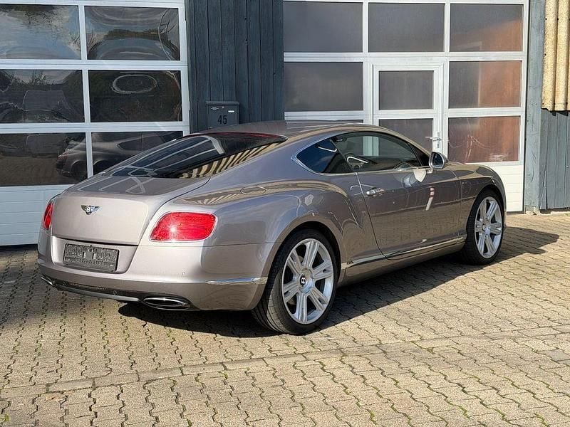 Używany Bentley Continental GT 575 KM (422 kW) 2014 Szary Coupe
