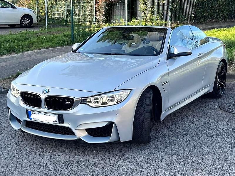 Gebraucht BMW M4 Cabriolet Basis 431 PS (317 kW) 2015 Sonderlackierung Cabrio