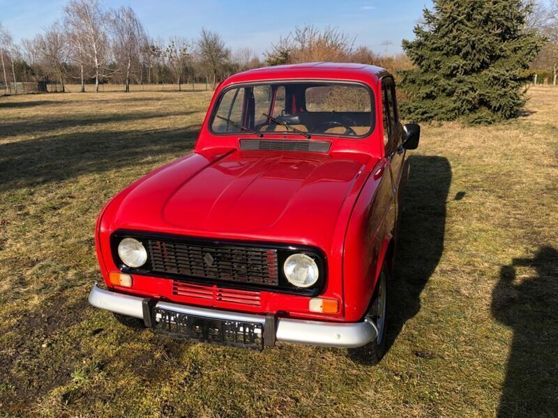Rot Gebraucht 1982 Renault R4 Kleinwagen | 7.990 € - Bild 1/4