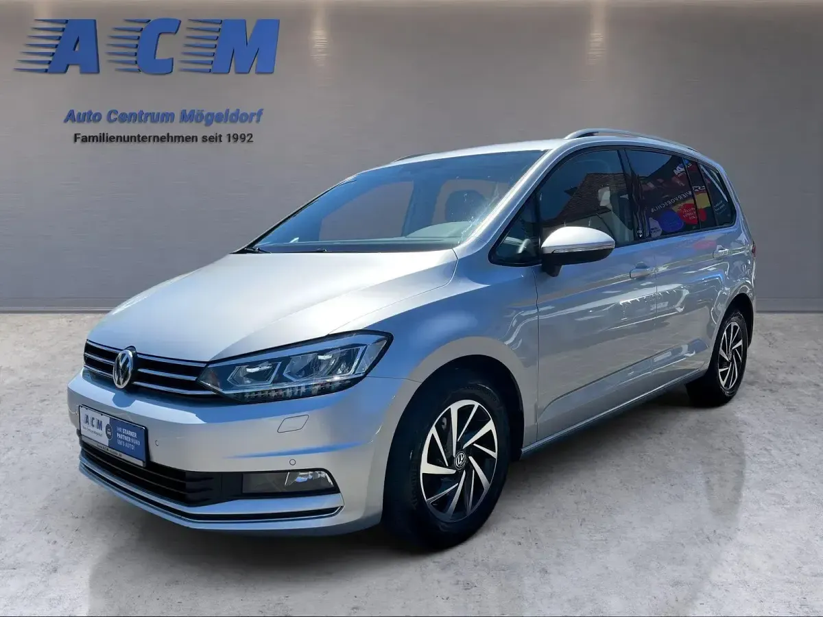 Gebraucht VW Touran Sound 150 PS (110 kW) 2017 Silber Van / Kleinbus