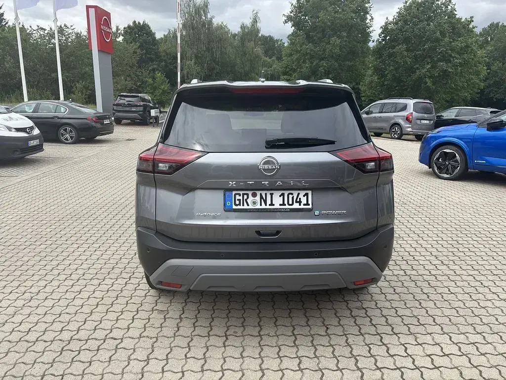 Gebraucht Nissan X-Trail N-Connecta 158 PS (116 kW) 2025 Grau SUV