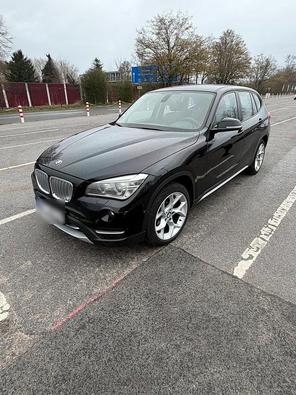 Gebraucht BMW X1 140 PS (102 kW) 2012 Schwarz SUV