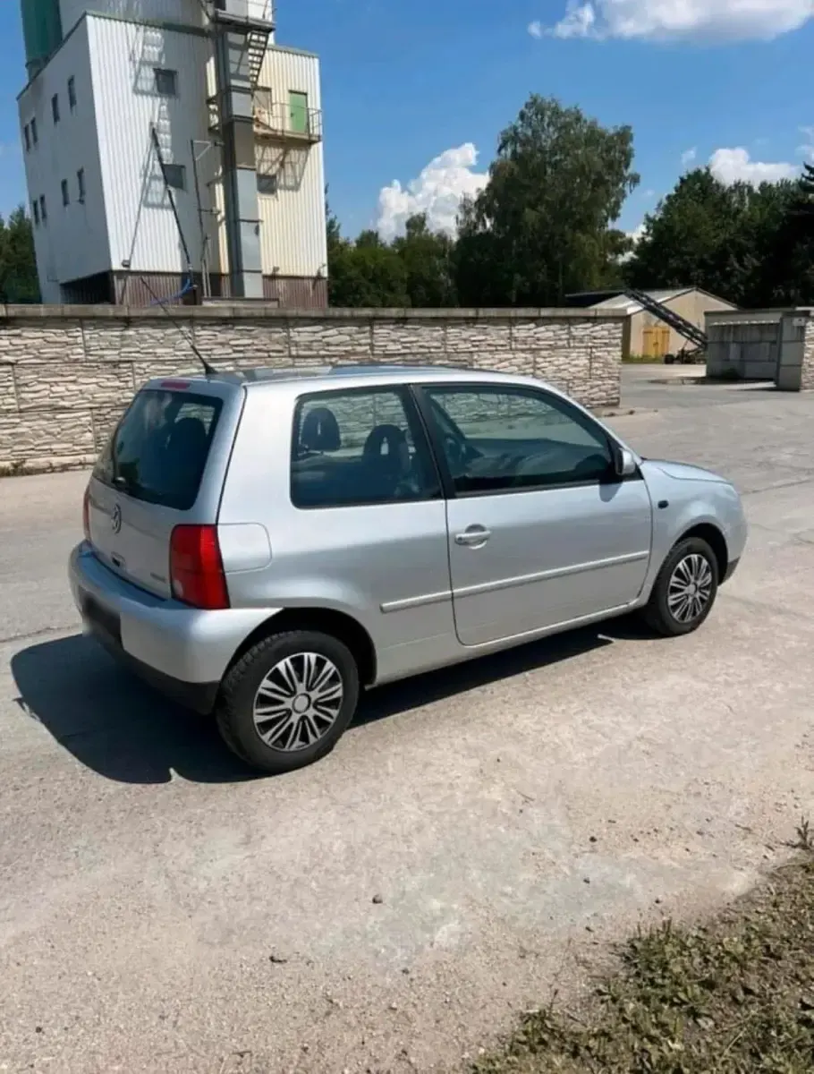 Gebraucht VW Lupo 50 PS (36 kW) 2002 Silber Kleinwagen