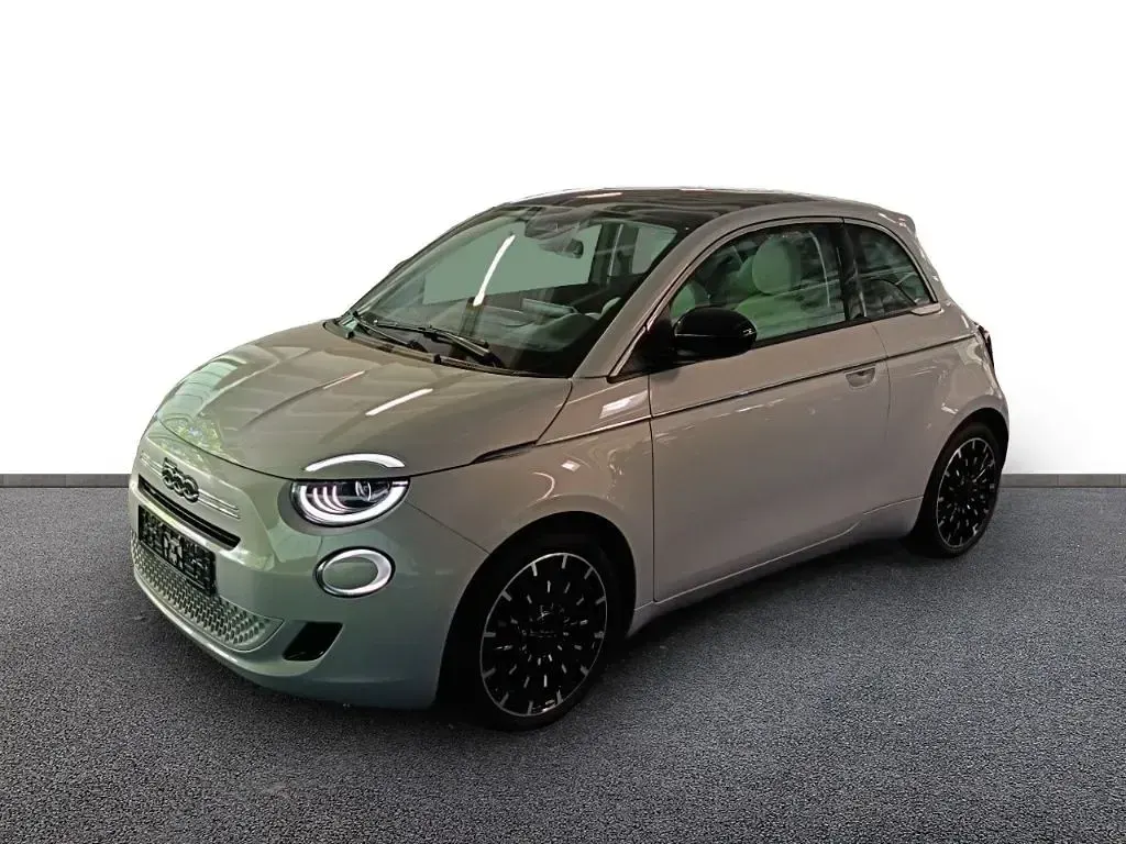 Neu Fiat 500 La Prima 65 PS (47 kW) 2026 Hellblau Limousine