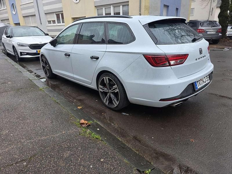 Gebraucht Seat Leon ST Cupra 290 290 PS (213 kW) 2016 Andere farben Kombi