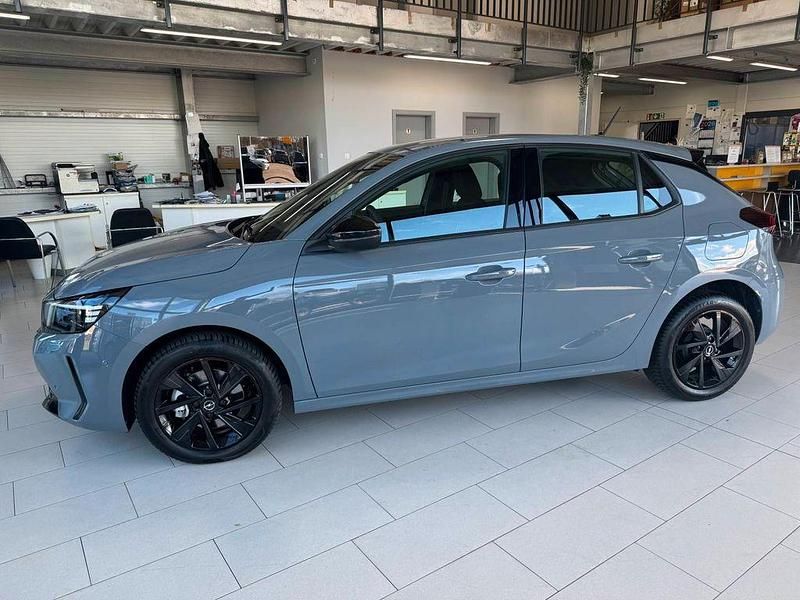 Gebraucht Opel Corsa 101 PS (74 kW) 2025 Grau Kleinwagen