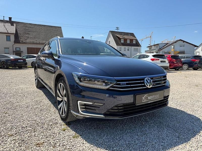 Gebraucht VW Passat GTE 156 PS (114 kW) 2016 Blau Limousine