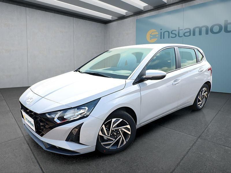 Grau Neu 2025 Hyundai i20 Kleinwagen | 21.899 € (Fairer Preis) - Bild 1/4