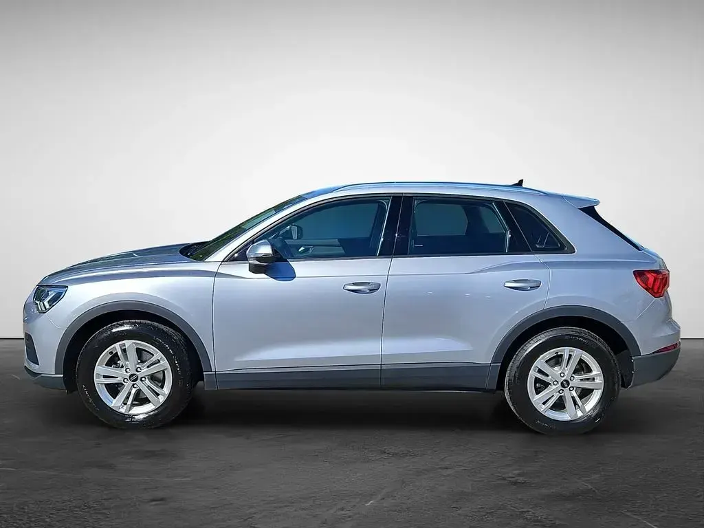 Gebraucht Audi Q3 Comfort 150 PS (110 kW) 2022 Florettsilber metallic SUV