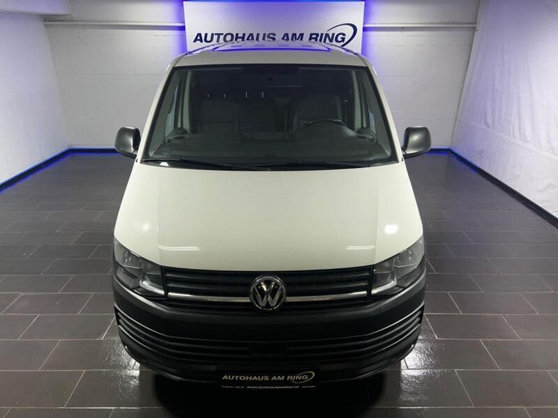 Weiß Gebraucht 2018 VW T6 Van | 17.999 € - Bild 1/4