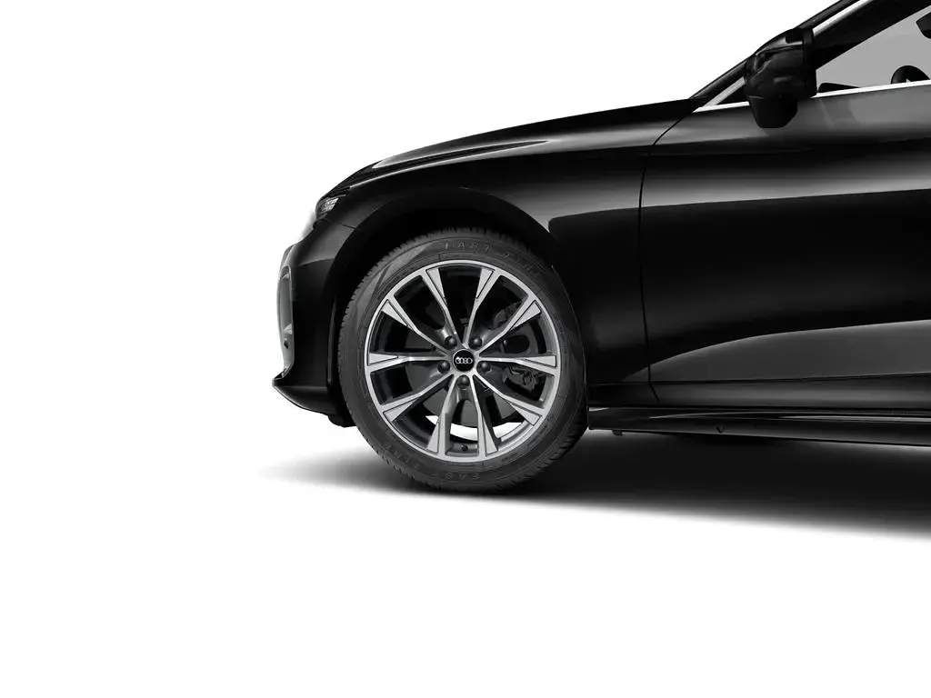 Gebraucht Audi A6 Advanced 204 PS (150 kW) 2025 Mythosschwarz metallic Kombi