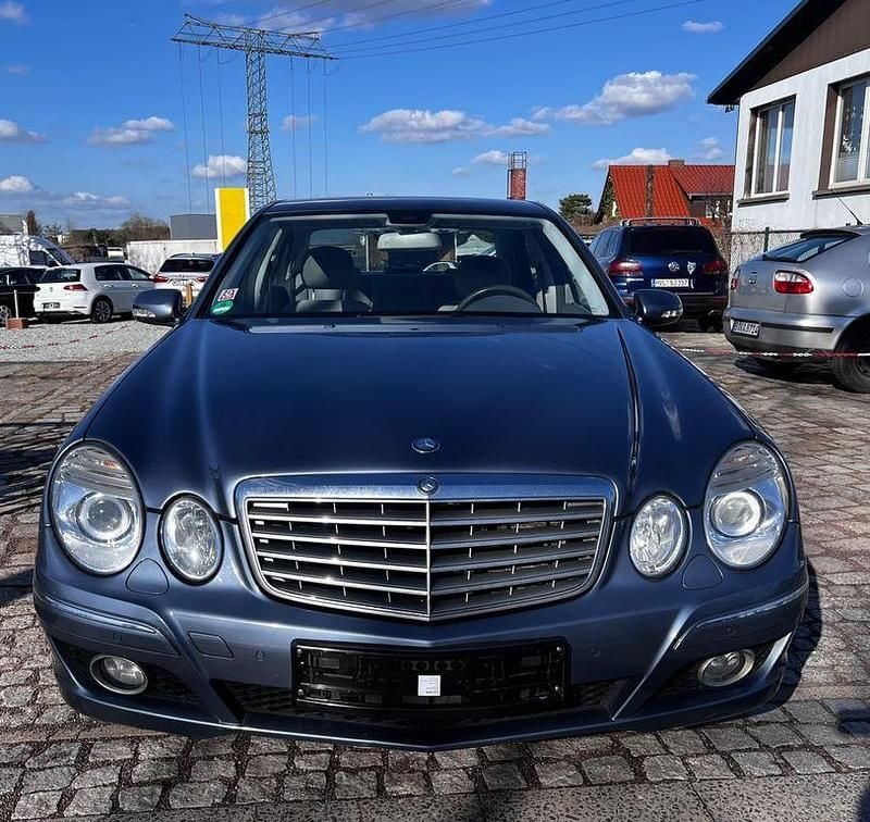 Gebraucht Mercedes E280 231 PS (169 kW) 2006 Blau Limousine
