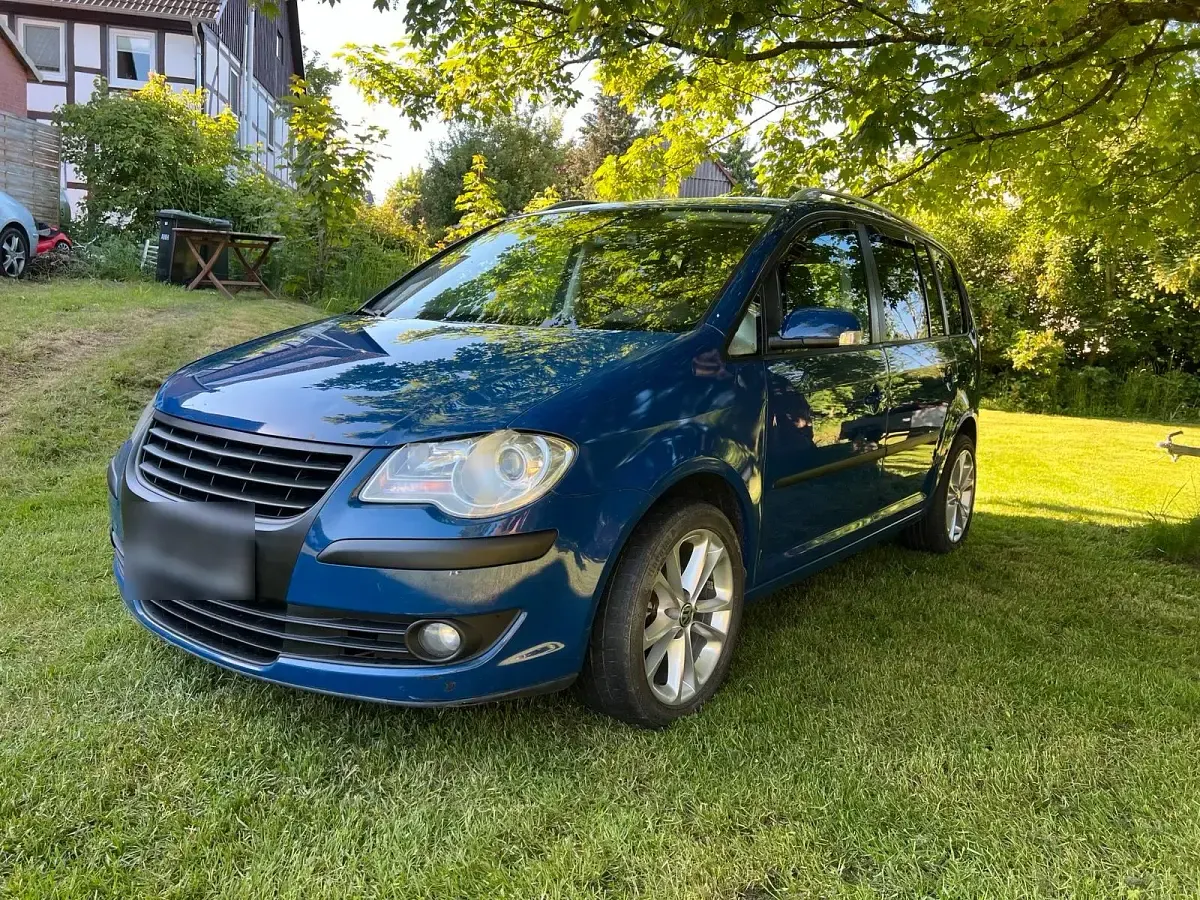 Gebraucht VW Touran 140 PS (102 kW) 2007 Blau Van / Kleinbus