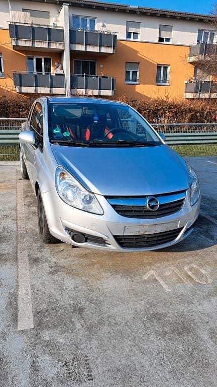 Gebraucht Opel Corsa 80 PS (58 kW) 2007 Silber Kleinwagen
