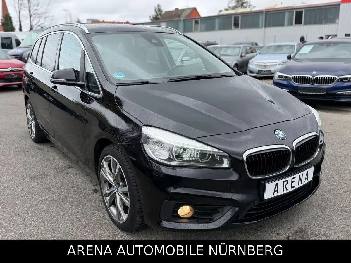 Gebraucht BMW 218 Gran Tourer Advantage 150 PS (110 kW) 2016 Schwarz Van / Kleinbus