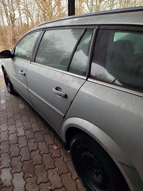 Gebraucht Opel Vectra Elegance 150 PS (110 kW) 2005 Grau Kombi