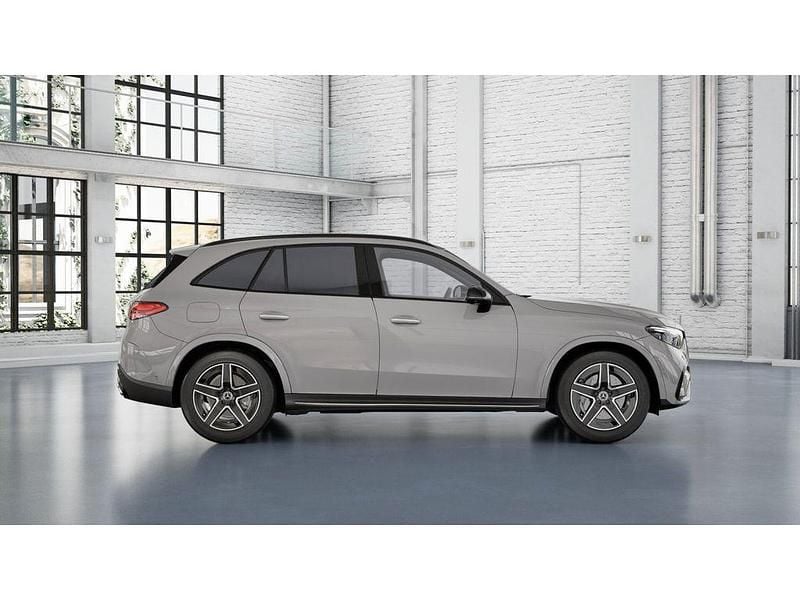Gebraucht Mercedes GLC300 AMG 258 PS (189 kW) 2025 Manufaktur lack manufaktur alp SUV